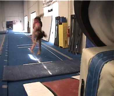 round-off-hands-position