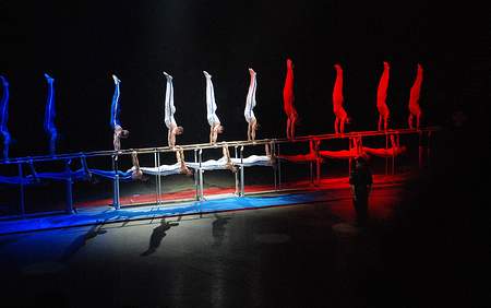 Paris-Police-gymnastis