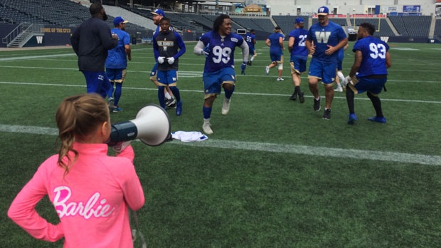 gymnast-coaches-football